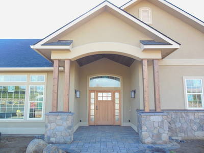 Double Post and vaulted entry