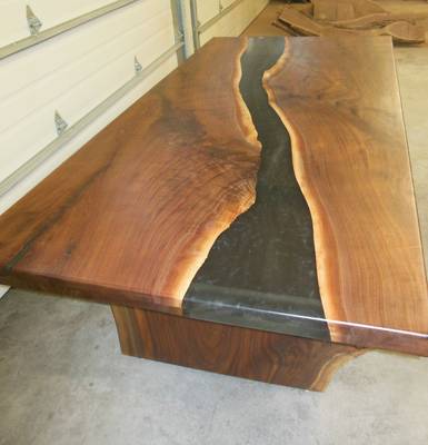 Live Edge River dining table