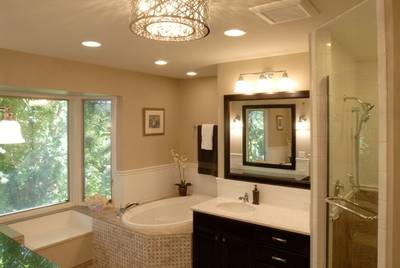 Separate soaking tub and shower
